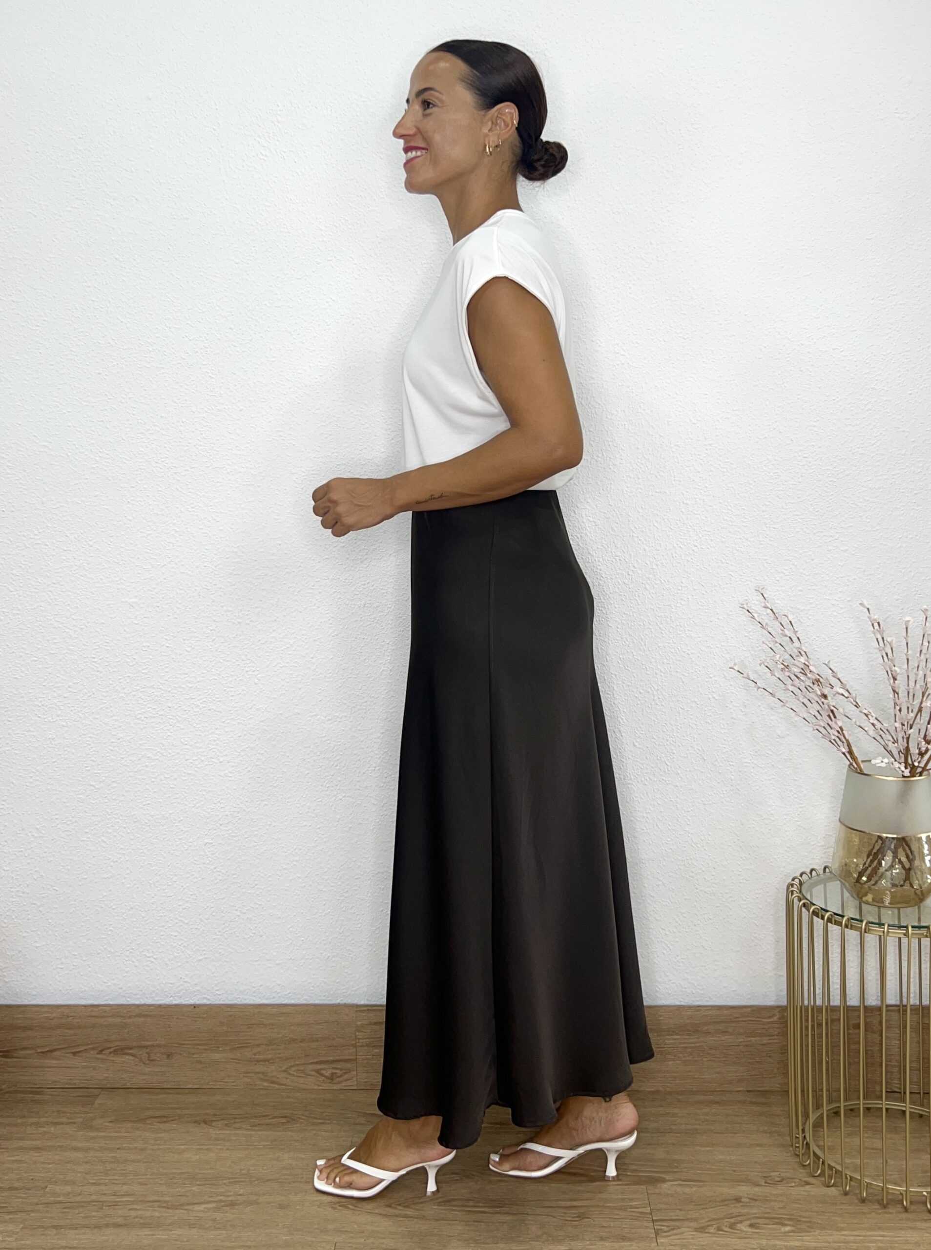 Falda larga satinada marrón - Imagen 2