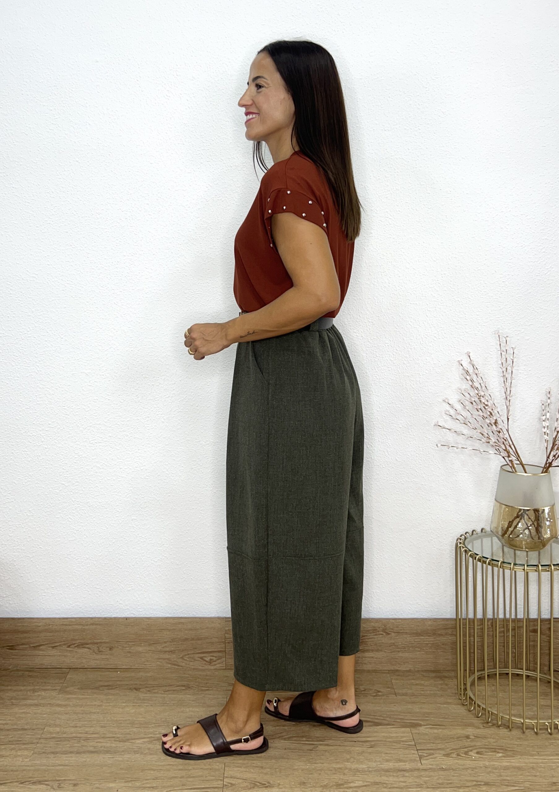 Pantalón barrel cinturón verde caqui - Imagen 2
