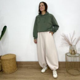 Pantalón sport bombacho beige