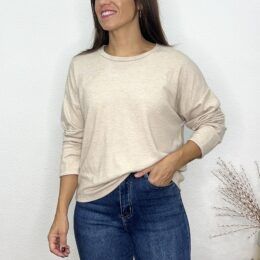 Camiseta basic hombro caído beige