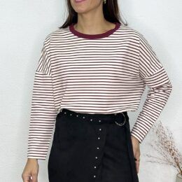 Camiseta oversize rayas granate